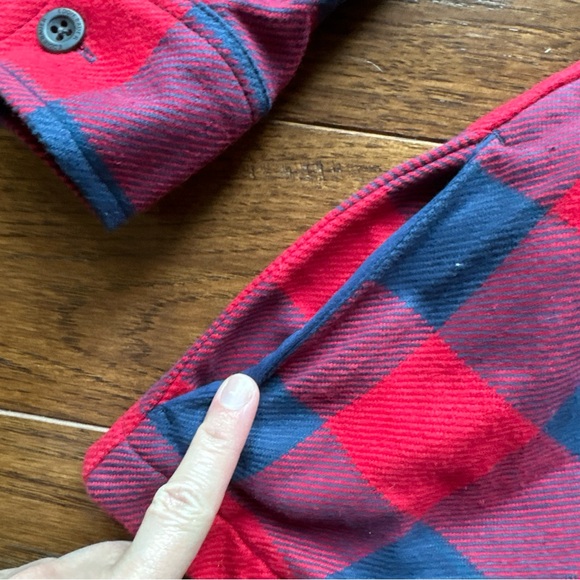 Eddie Bauer red navy flannel shirt jacket - Picture 5 of 6